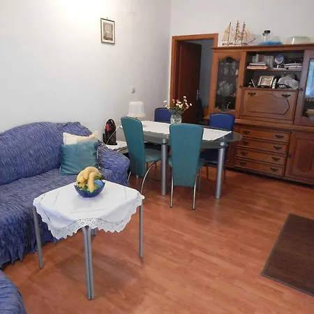 Apartman Lara *