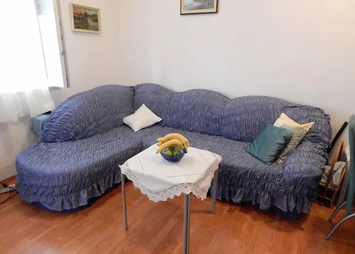Apartament Lara *